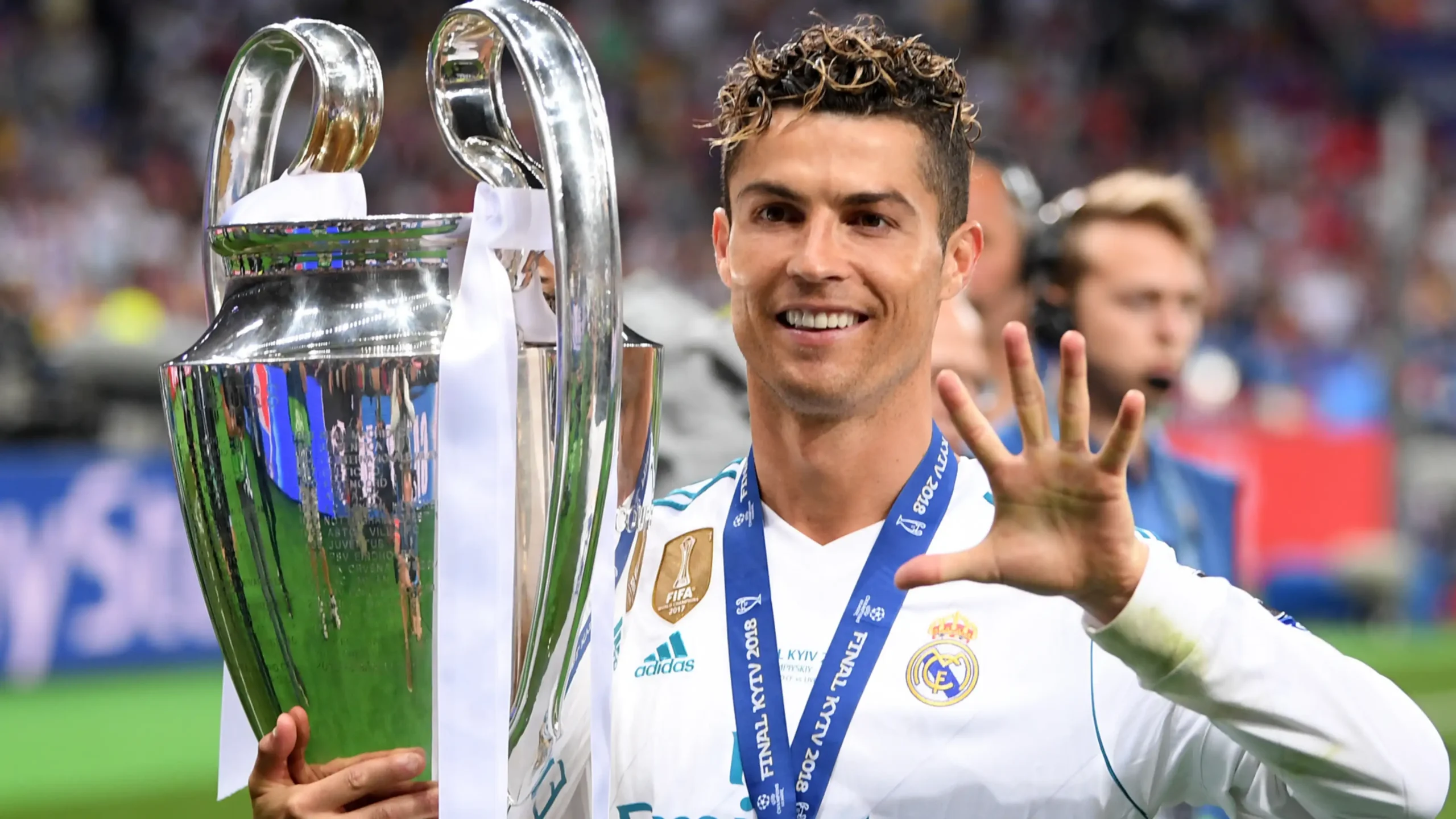 Cristiano Ronaldo: The Quintessential Role Model, According to Luiz Gustavo