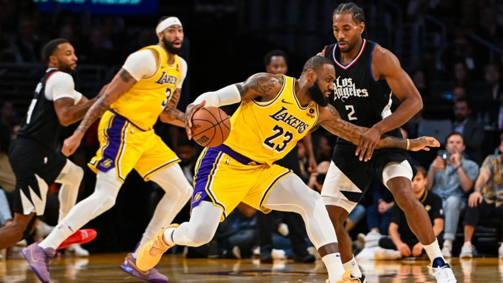 LA Lakers' Stunning Comeback Silences Critics in Battle of LA Showdown