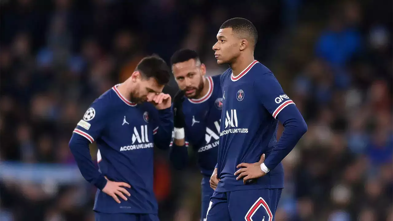 Kylian Mbappe's Unexpected Halftime Exit Sparks Debate Among PSG Fans