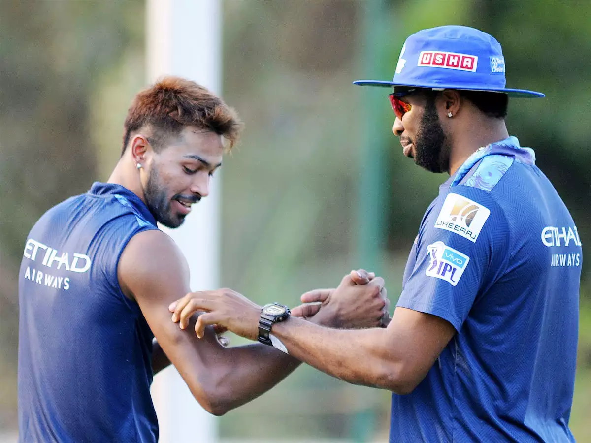 Hardik Pandya Teams Up Again With Kieron Pollard: A New Chapter Begins at Mumbai Indians in IPL 2024