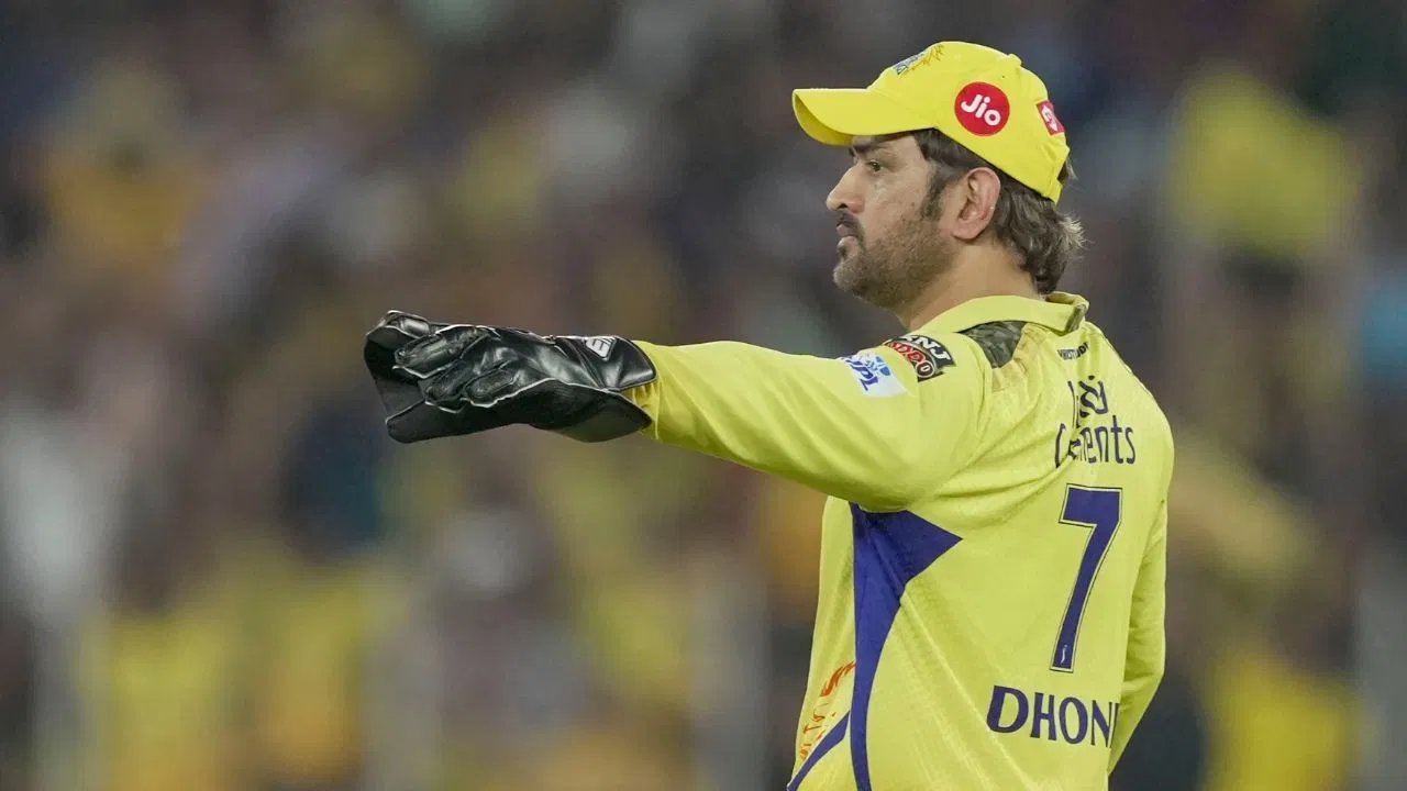 MS Dhoni Passes the Torch: How His Departure Marks a New Chapter for Chennai Super Kings in IPL 2024