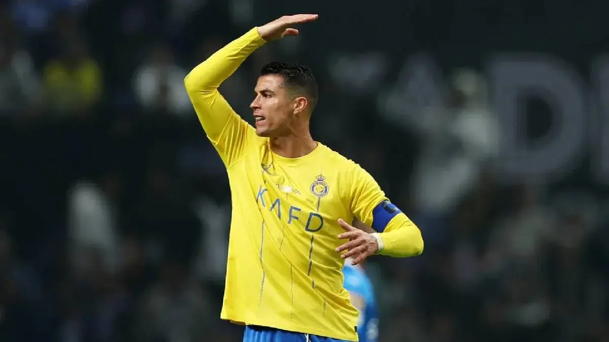 Cristiano Ronaldo's Controversial Gesture Sparks Debate: A Psychological Perspective