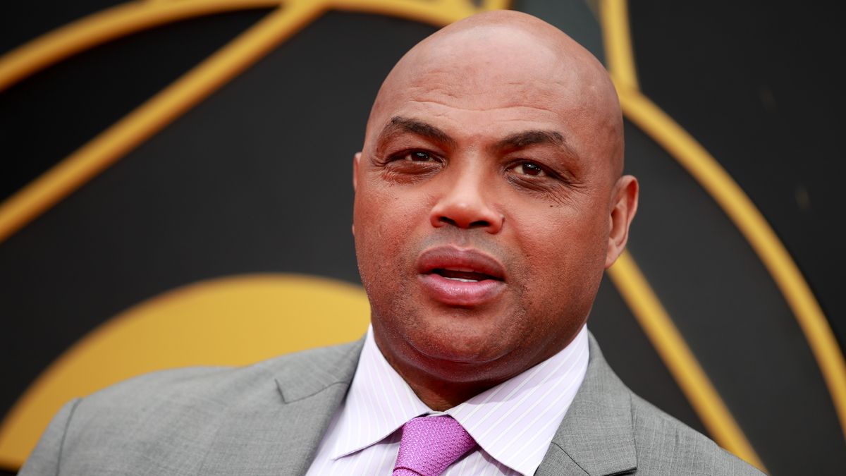 Charles Barkley Announces Social Media Arrival