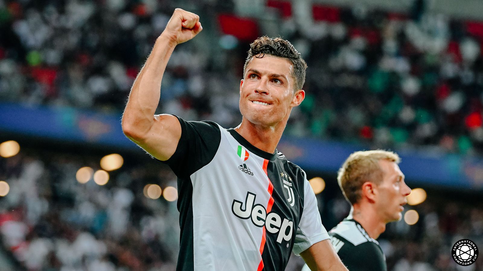 Cristiano Ronaldo: The Unstoppable Force in Football's Modern Era