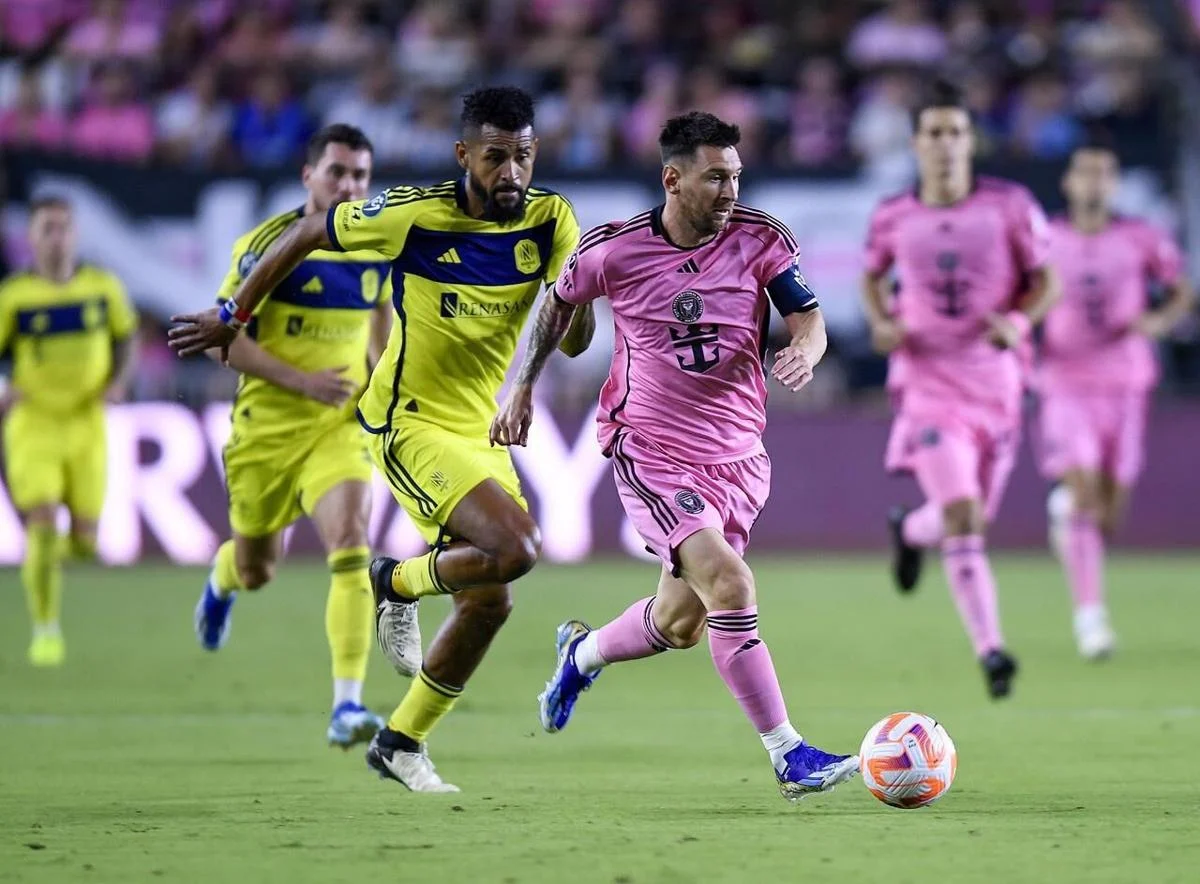 The Fall of a Titan: Lionel Messi's Struggle in the CONCACAF Champions Cup