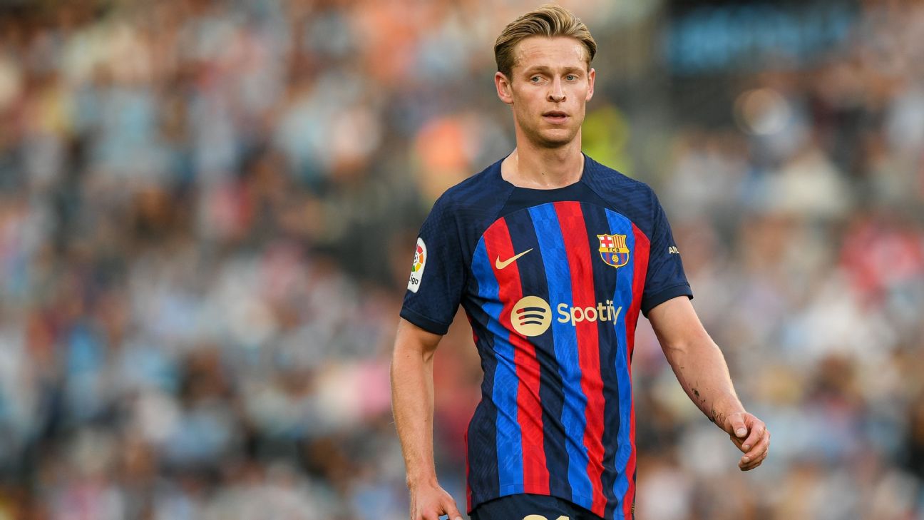 PSG Eyes Barcelona's Frenkie de Jong in High-Stakes Transfer Bid