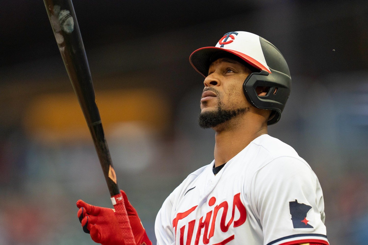 Byron Buxton's Gesture of Kindness Transforms Disappointment into Joy at Dodger Stadium