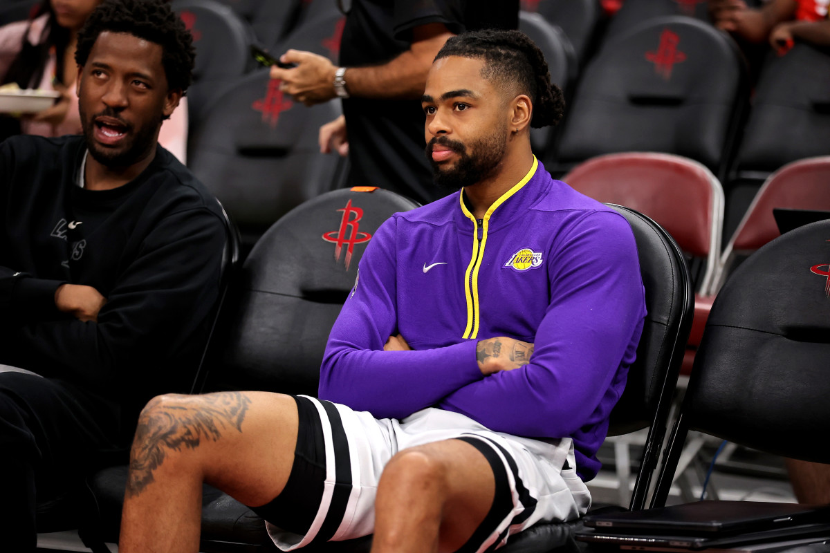 Lakers' Resolve Tested: Darvin Ham Stands Behind D'Angelo Russell Amid Playoff Struggles