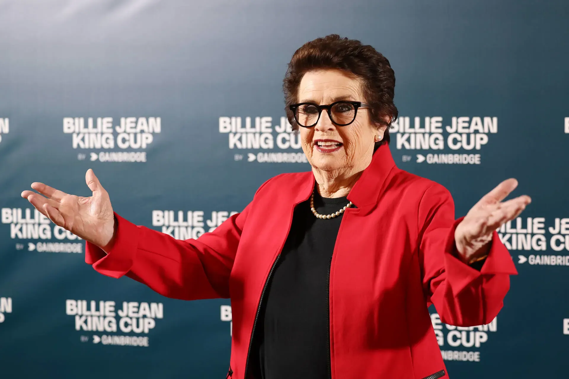 75+ Quotes from Billie Jean King for Tennis Equality---------