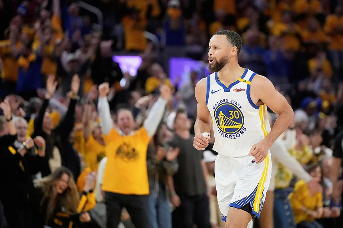 Will the Warriors Bounce Back or Face Another Crushing 3-1 Playoff Collapse Against the Rockets?